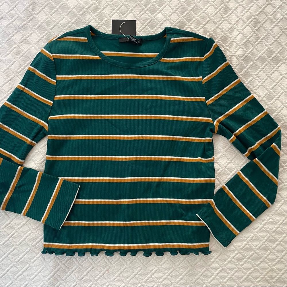 Forever 21 green top stripped fall